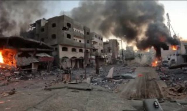 "الصحة الفلسطينية": الاحتلال يحاصر مجمع الشفاء فى غزة لليوم العاشر