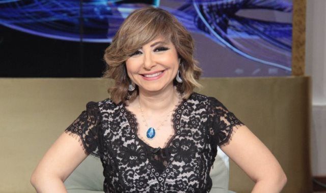 لميس الحديدي تعلن مشاركة وزارة الاتصالات في مسابقة برنامج "الفرصة"