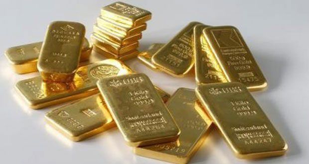 أسعار الذهب عند ذروة سبعة أشهر مع تراجع الدولار