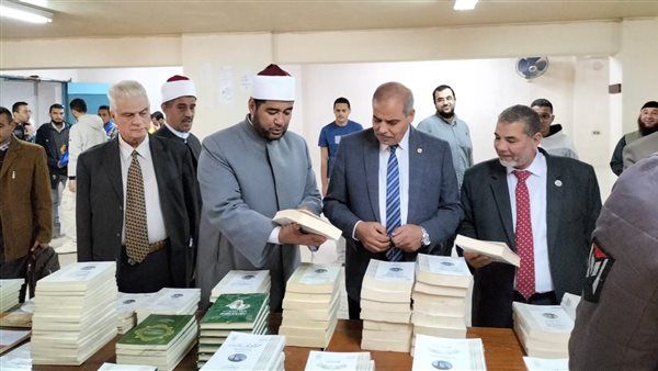 البحوث الإسلامية ينظم معرضًا للكتاب لطلاب جامعة الأزهر