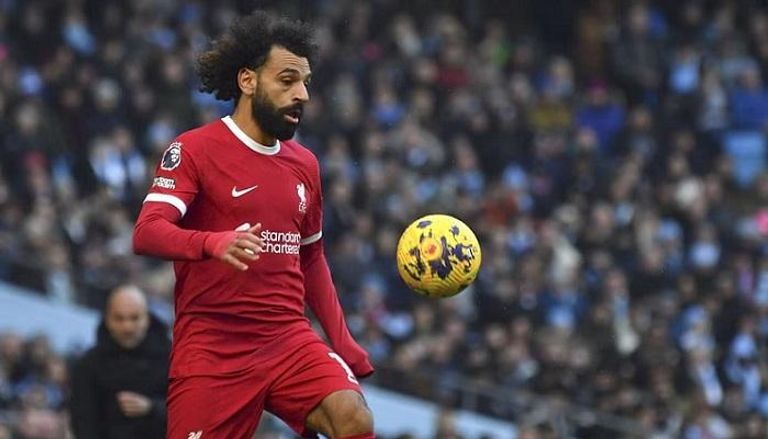 محمد صلاح "ملك أكتوبر" يغيب عن سباق لاعب نوفمبر في الدوري الإنجليزي