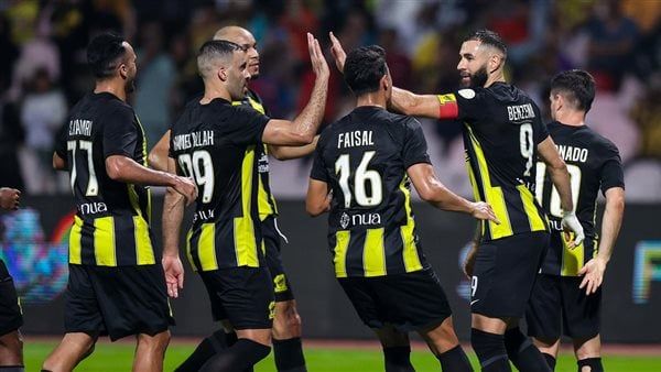 اتحاد جدة يفوز على الخليج 2/4 في الدوري السعودي بمشاركة محمد شريف