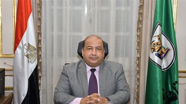 قرار جمهوري بتعيين الدكتور أحمد رجب نائبًا لرئيس جامعة القاهرة لشئون التعليم والطلاب