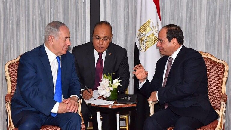 صحيفة إسرائيلية: السيسي تمكن من تحقيق مكاسب على حساب نتنياهو