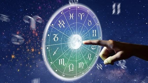 حظك وتوقعات الأبراج الجمعة 1-12-2023 أبراج السرطان والأسد والعذراء