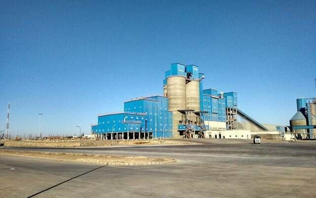 إدارة "أسمنت الجوف" توصي برفع دعوى المسؤولية على رئيس مجلس الإدارة السابق