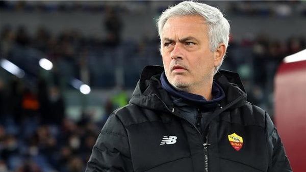 روما الإيطالي يستقر على بديل جوزيه مورينيو