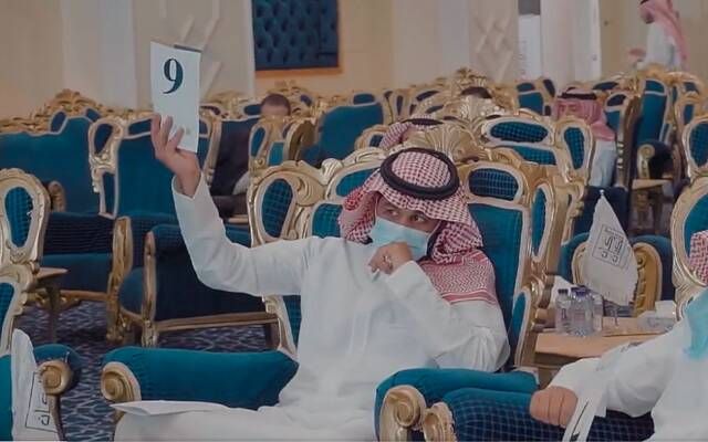 "إنفاذ": 10 مزادات للسيارات والذهب والمعدات الصناعية والإبل في 5 مدن ومناطق