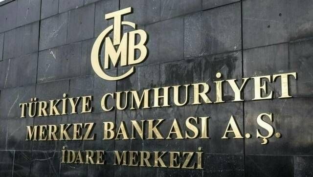 المركزي التركي يرفع الفائدة لـ45% بعد اقتراب التضخم من 65%