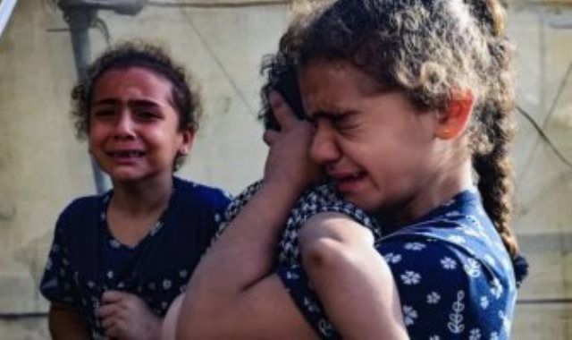 وسائل إعلام فلسطينية: قوات الاحتلال تعتقل طفلا خلال اقتحامها بلدة سلوان بمدينة القدس