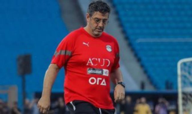 فيتوريا يطلب تحديد مصيره قبل السفر للبرتغال للحصول على إجازة
