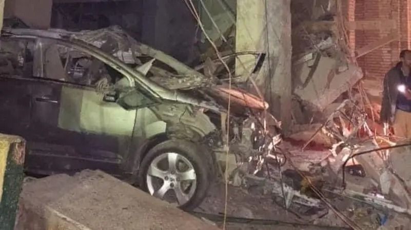 احتراق سيارات وسقوط جرحى في انفجار مصنع عشوائي "بالطالبية"