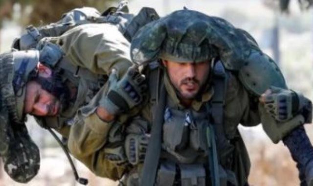 جيش الاحتلال يعترف بإصابة 5 ضباط وجنود فى معارك غزة خلال 24 ساعة