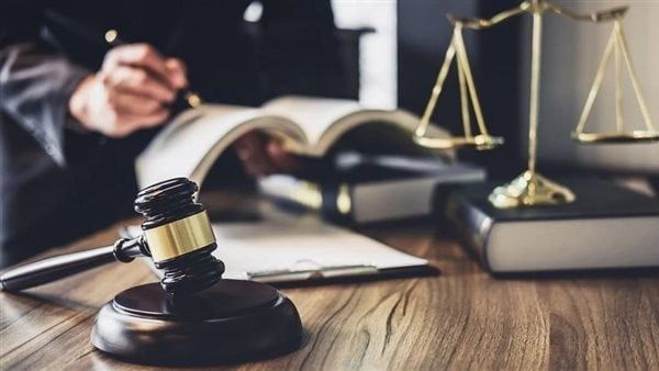 النيابة تستمع لأقوال سيدتين طرفي مشاجرة تسببت في مقتل عامل بالمنيرة الغربية