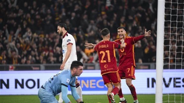 روما يسحق كالياري برباعية في الدوري الإيطالي