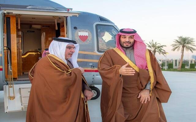 ولي عهد البحرين يصل إلى الرياض