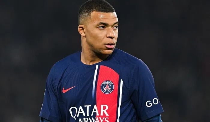 مبابي على مشارف ريال مدريد "صفقة مجانية تكسر سقف رواتب الملكي"