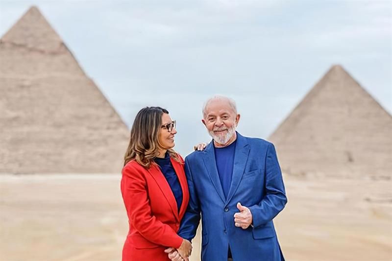رئيس البرازيل يزور الاهرامات