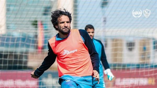 جلسة علاجية لـ محمود علاء في مران الزمالك