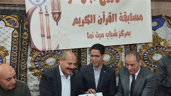 رئيس جامعة بنها يشهد فعاليات مبادرة "كان خلقه القرآن"
