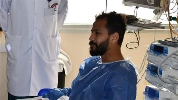 أول تعليق من أحمد رفعت بعد مغادرته المستشفى (فيديو)