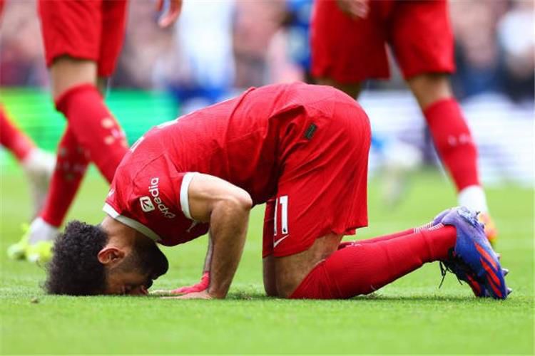 "بسبب محمد صلاح وكوناتي".. إيقاف مباراة ليفربول وشيفيلد يونايتد