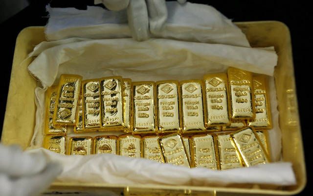 الذهب يستقر قرب مستوياته القياسية وسط مخاوف التضخم الأمريكي