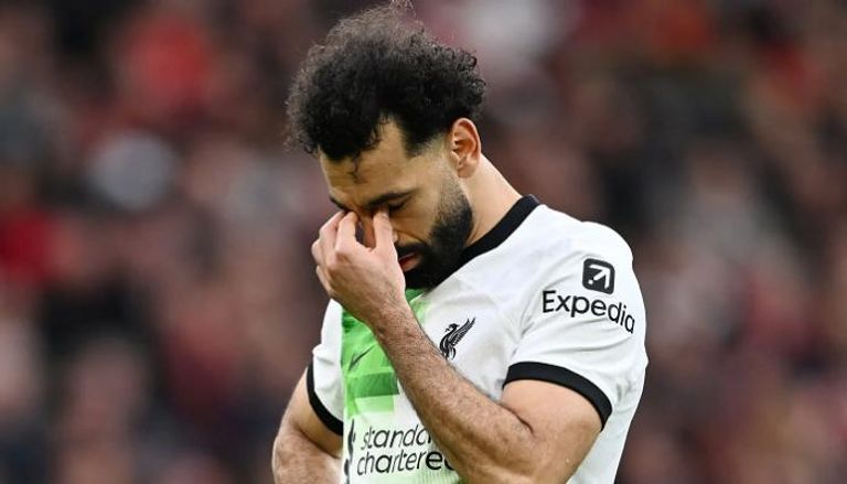 محمد صلاح وصيفًا.. هاري كين أغلى «عواجيز» كرة القدم