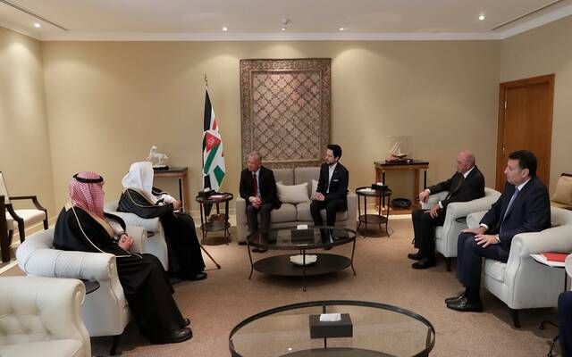 ملك الأردن يبحث مع رئيس مجلس الشورى سبل توسيع التعاون مع السعودية