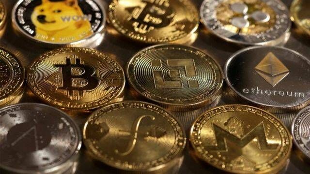 "بتكوين" فوق 66 ألف دولار عقب انتهاء عملية التنصيف