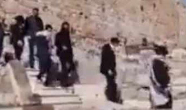 تحذير فلسطينى من إدخال جمعيات استيطانية قرابين وذبحها فى المسجد الأقصى