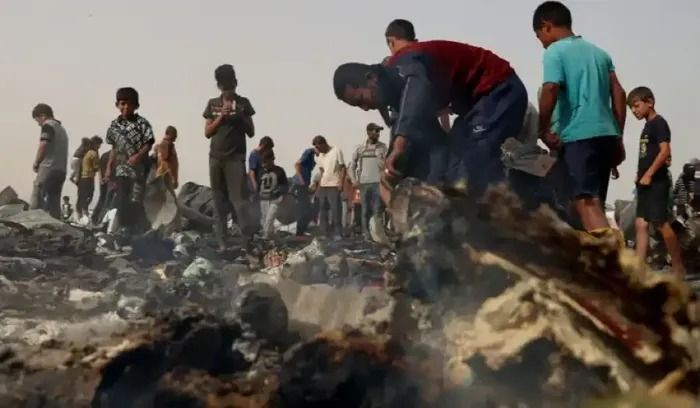 البيت الأبيض "مصدوم" من صور "المجزرة" الإسرائيلية على رفح الفلسطينية
