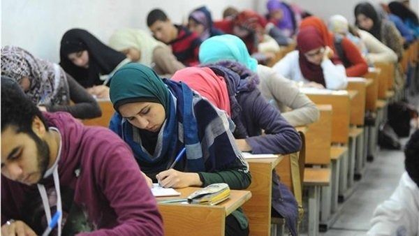 "دمج مواد وحذف أخرى من المجموع".. التعليم تكشف قراراتها الجديدة لنظام الثانوية العامة