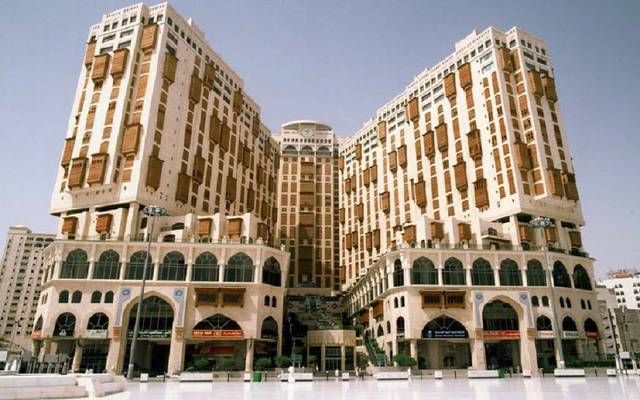 "مكة" توقع اتفاقيات لشراء 30.13% من "الجادة الأولى" بقيمة 341 مليون ريال