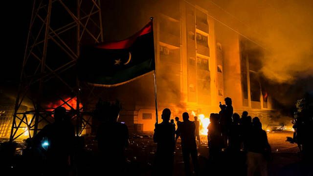 مع تأزم الوضع السياسي في ليبيا...كيف سيتأثر إنتاج وأسعار النفط؟