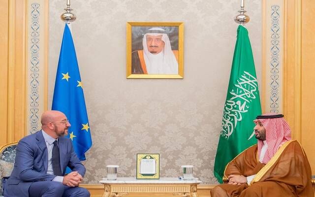 ولي العهد يستعرض الأوضاع الإقليمية والدولية مع رئيس المجلس الأوروبي