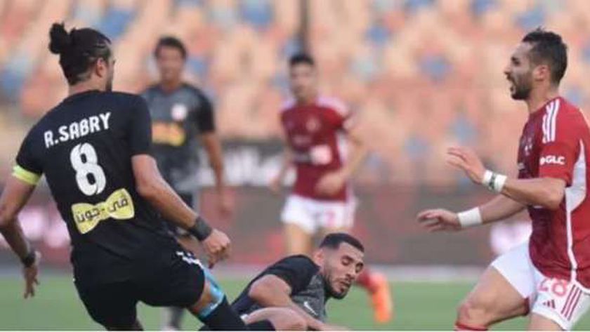 الأهلي يحصل على توقيع صفقتين جديدتين ويطيح بـ«المنبوذ»