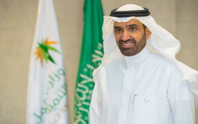 وزير الموارد البشرية يعتمد القواعد التنظيمية للائحتين لدعم الأشخاص ذوي الإعاقة