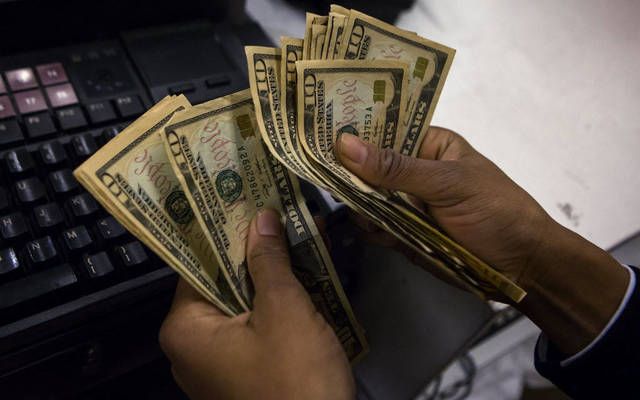 تحويلات العمالة الفلبينية من الخليج ترتفع 5.4% في 8 أشهر