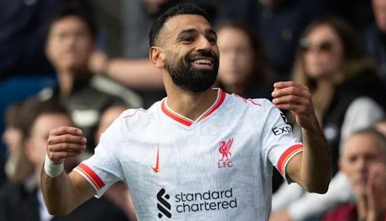 محمد صلاح يحسم جدل "الاعتزال في مصر" ويختار أصعب منافسيه وحلم حياته