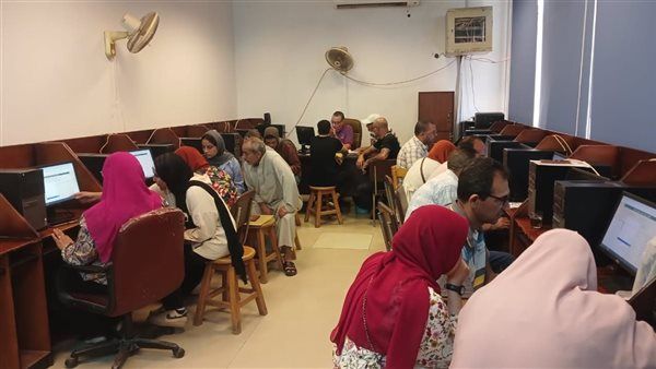 لطلاب المرحلة الثانية، قواعد تقليل الاغتراب إلى كلية مناظرة
