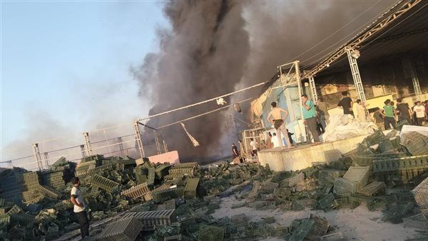 ليلة عصيبة بـ"منيا القمح".. تفاصيل جديدة في حريق محطة تصدير الموالح وإصابة 31 شخصا