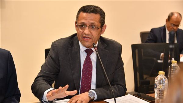 نقيب الصحفيين يحسم الجدل حول قيد شريف عامر: استلام الأوراق لا يعني القبول