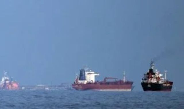 قيود جديدة على السفن في مضيق هرمز.. إيران تكشف