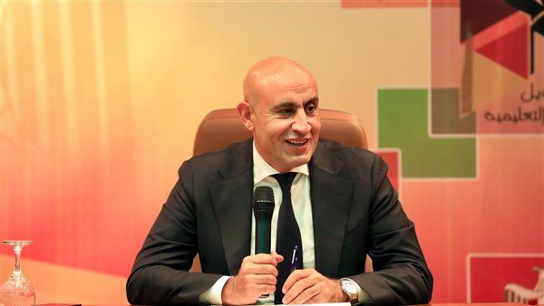 حسابات المدارس الدولية وكتاب التاريخ، مسؤولة بـ"التعليم" تفكك شفرة الهجوم على الوزير