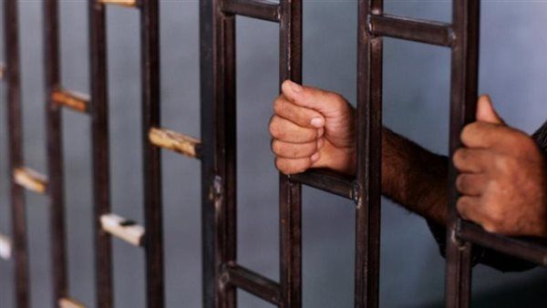 الركاب أمسكوا به متلبسا، تأجيل محاكمة عاطل بتهمة هتك عرض فتاة بالوايلي