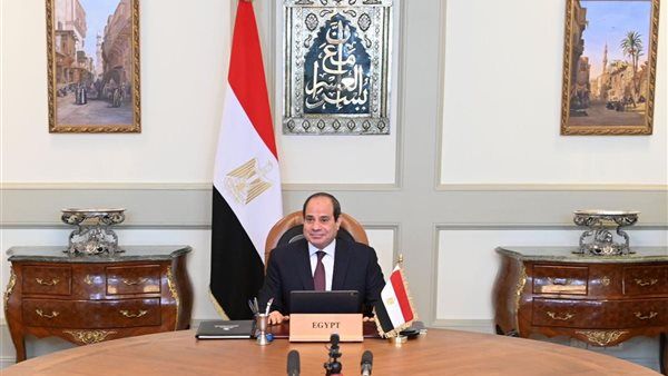 السيسي يوجه بإطلاق مبادرات لدعم الموهوبين ورعاية النوابغ بالجامعات