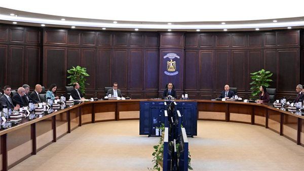 حياة كريمة تدخل مرحلة جديدة.. مدبولي يعلن موقف 907 قرى واستعدادات المرحلة الثانية