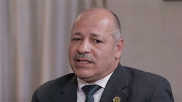 خبير استراتيجي: واشنطن فشلت في إدارة تبعات ضرب إيران ومضيق هرمز ورقة طهران الرابحة
