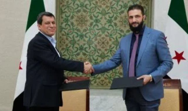 مظلوم عبدى يعلن حل قوات سوريا الديموقراطية واندماجهما بمؤسسات الدولة